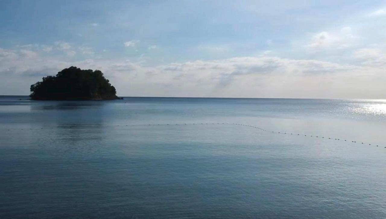 Hotel Playa La Caleta Bataan Morong  Exterior foto