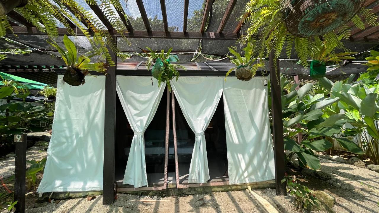 Hotel Playa La Caleta Bataan Morong  Exterior foto
